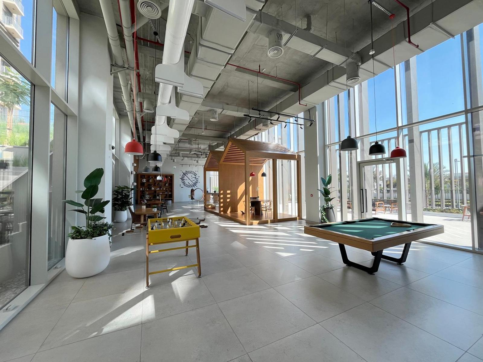 Bright & Trendy 2br In Collective, Hills *