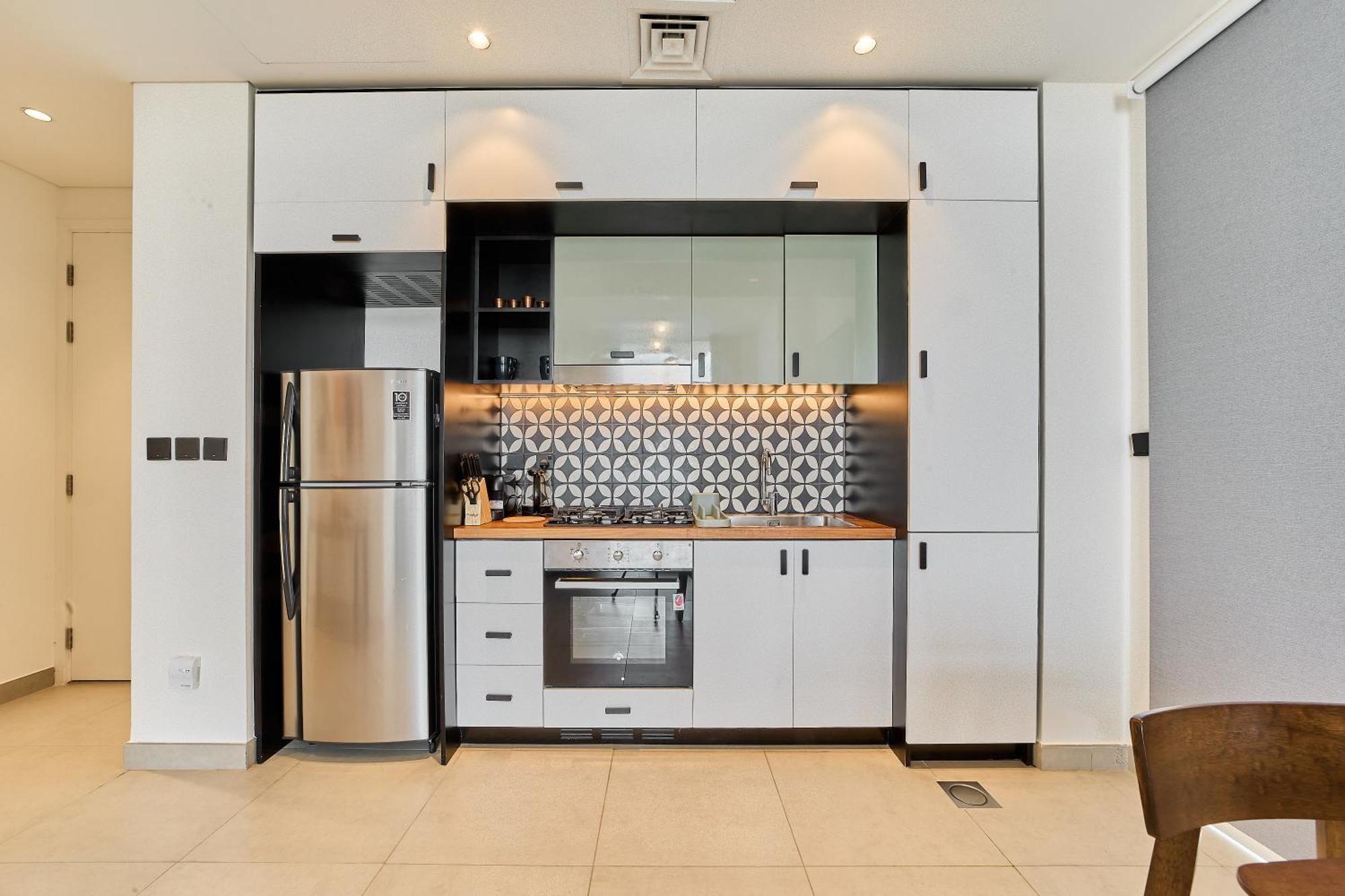 Bright & Trendy 2br In Collective, Hills Dubai